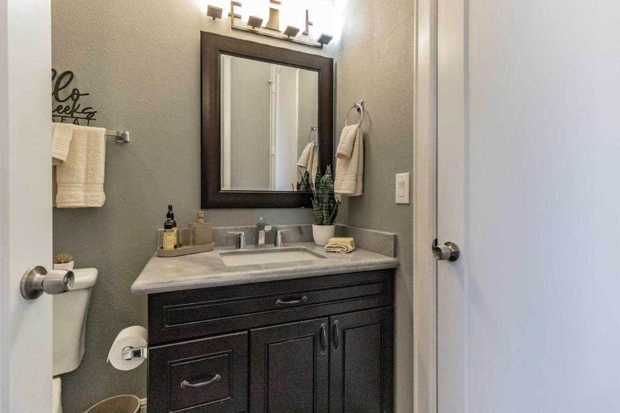 Modern, Houston Inspired House With Best Views Of Downtown! - Less Than 1 Mile To Eado Midtown Bars Home Exteriör bild