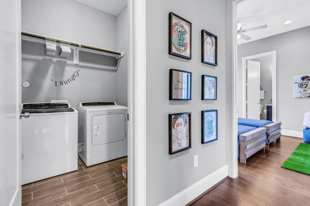 Modern, Houston Inspired House With Best Views Of Downtown! - Less Than 1 Mile To Eado Midtown Bars Home Exteriör bild